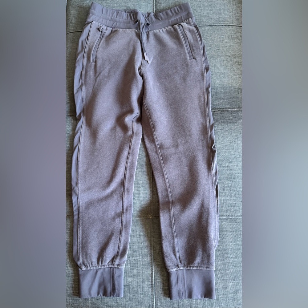 Lululemon Women’s Joggers Sweatpants